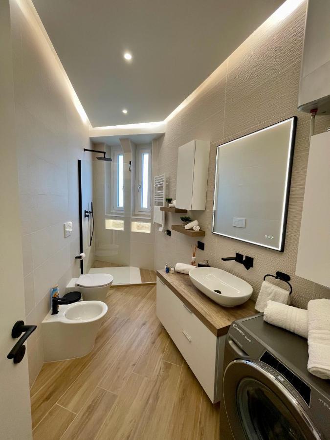 Luxury Downtown - Milan Mf Apartments Esterno foto