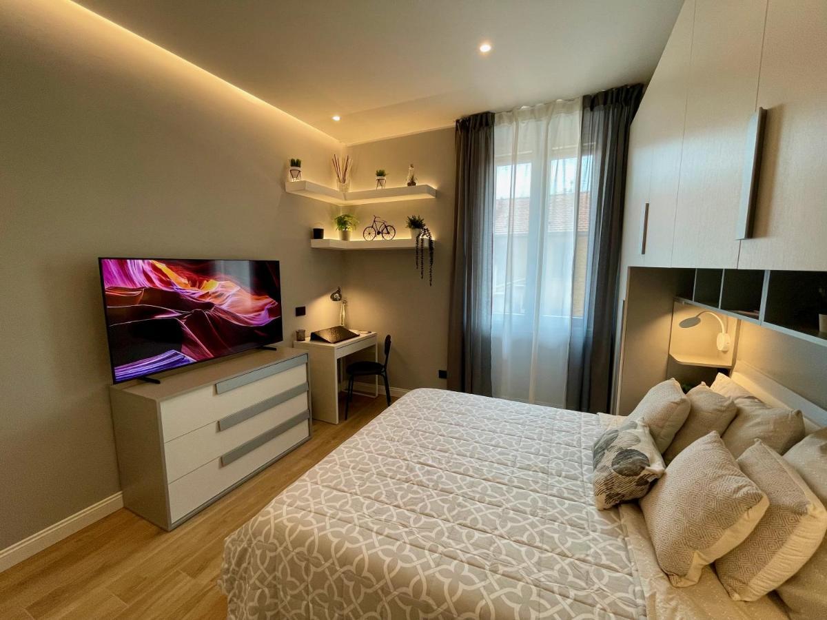 Luxury Downtown - Milan Mf Apartments Esterno foto